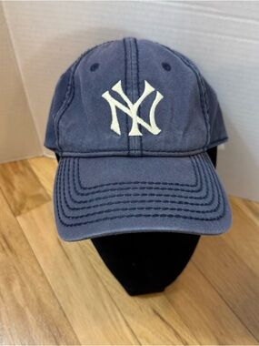 American Needle Cooperstown Collection Yankees  Blue Baseball Cap Adjustable